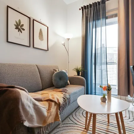 Kivis Modern Near Train Mall & Airport Apartment Vantaa